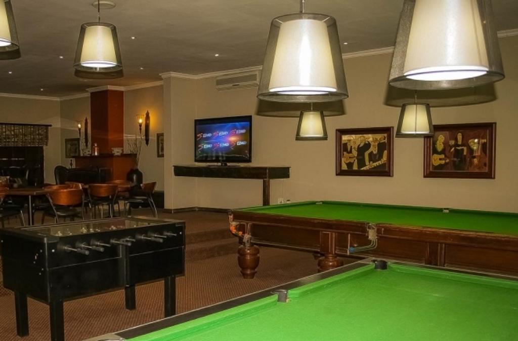 Valley Lodge & Spa Magaliesburg Extérieur photo