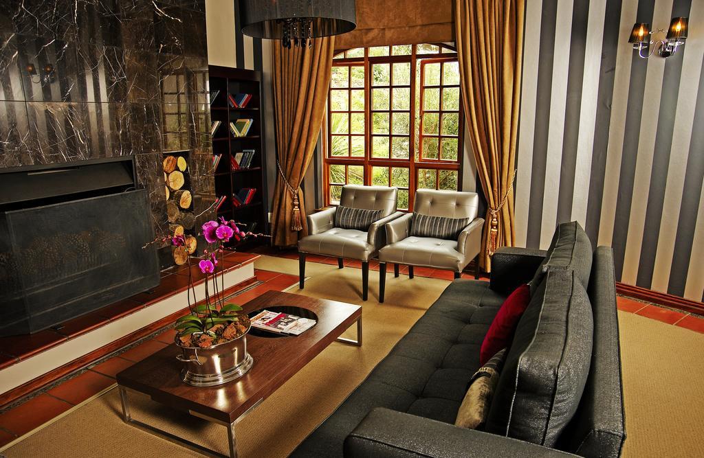 Valley Lodge & Spa Magaliesburg Extérieur photo