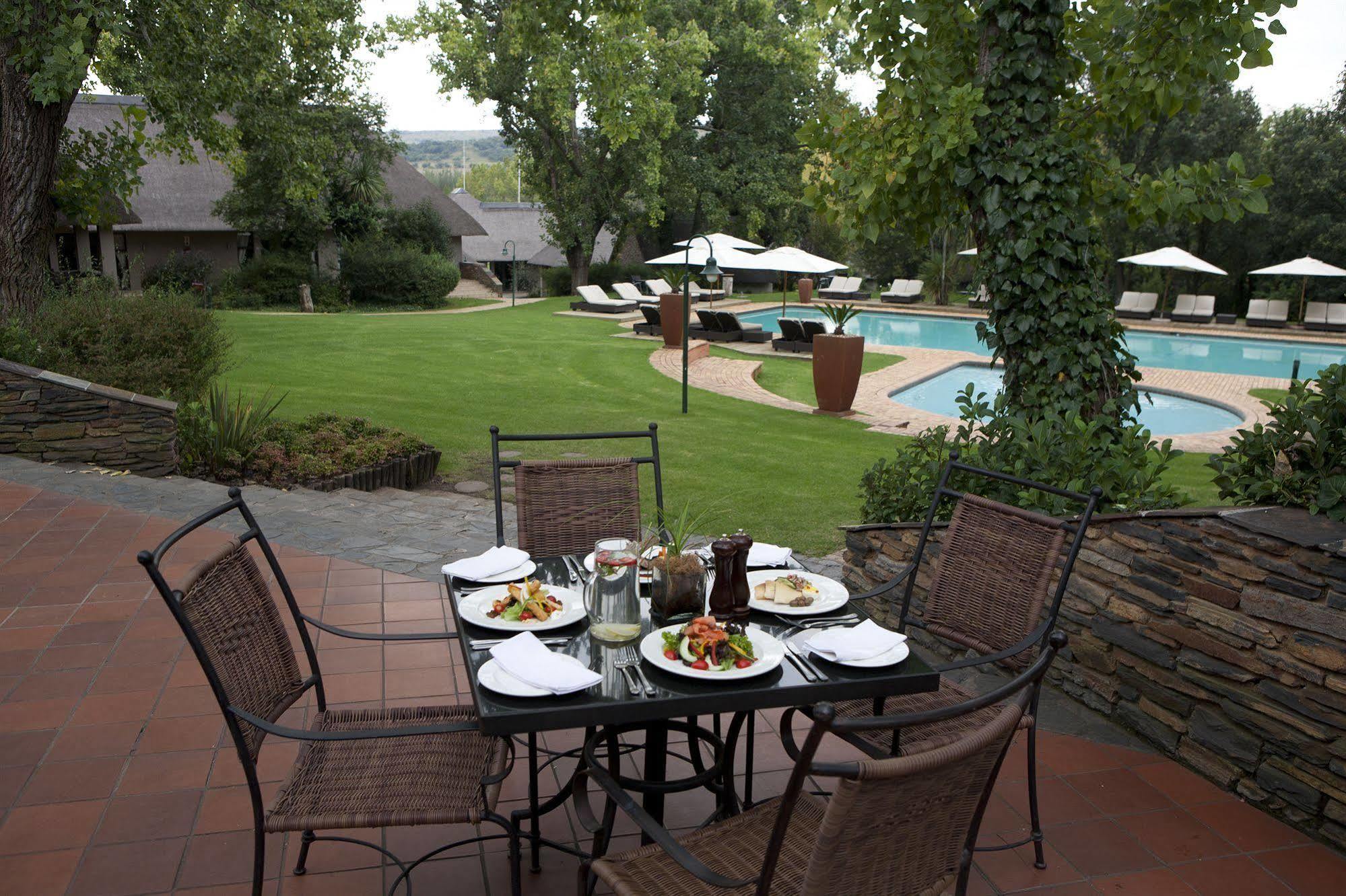 Valley Lodge & Spa Magaliesburg Extérieur photo